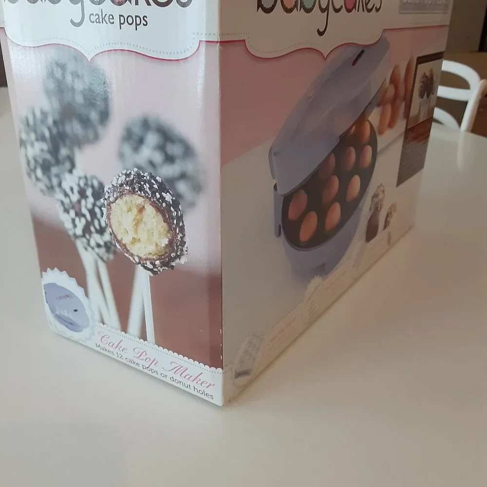 Babycakes Cake Pop Maker- NEW